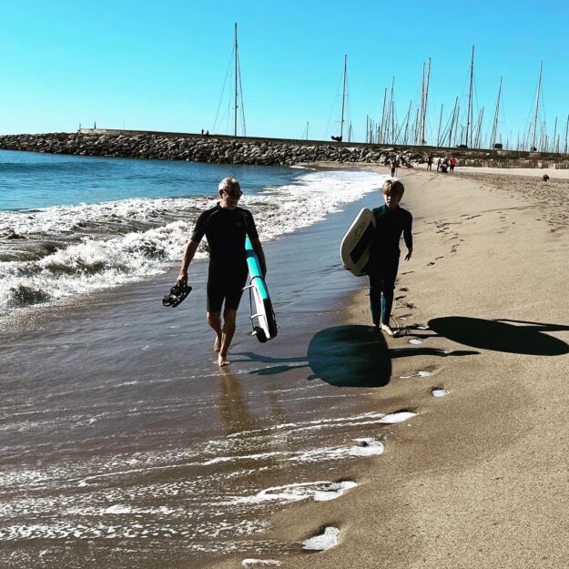 252D10AA-681F-4FEC-AD88-07797818A55A